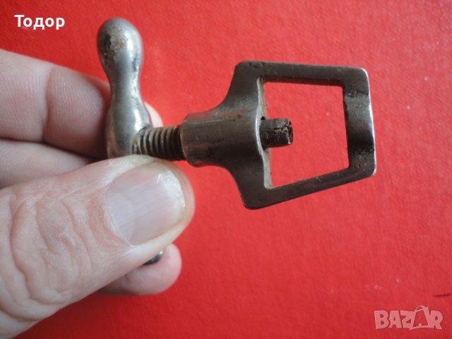 Старинна бронзова стяга , снимка 3 - Стяги - 40588515