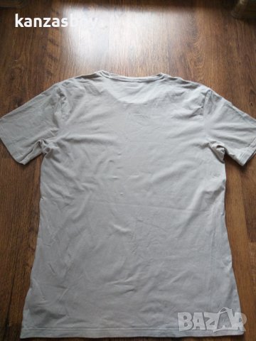 Gymshark ESSENTIAL T-SHIRT - страхотна мъжка тениска КАТО НОВА , снимка 9 - Тениски - 40855382