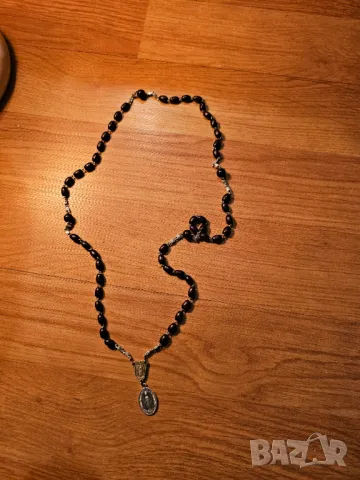 Стара католическа молитвена броеница за да се обърнете към бог и да ви пази и закриля 