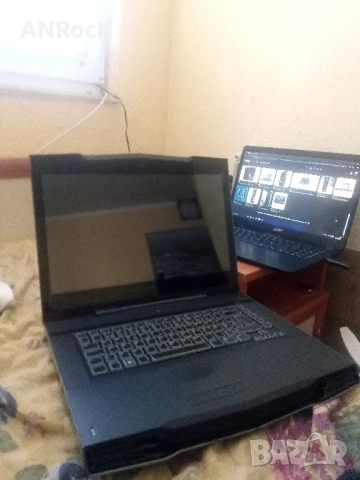 Лаптоп Alienware M15x за части!, снимка 2 - Части за лаптопи - 52244643