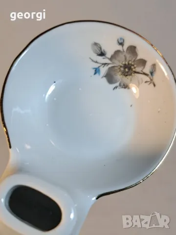 българска порцеланова солница  Китка Разград  11/1, снимка 3 - Сервизи - 48925234