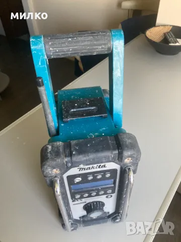 Радио - Makita DMR 104, снимка 2 - Други инструменти - 49976962
