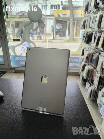 Apple iPad 7gen 10.2" WiFi 32GB, снимка 3 - Таблети - 54189591