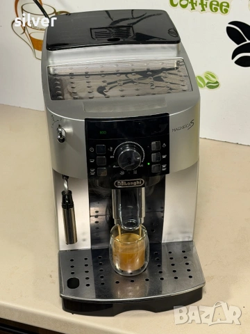 Кафемашина кафе автомат delonghi magnifica S с гаранция, снимка 3 - Кафемашини - 54156239