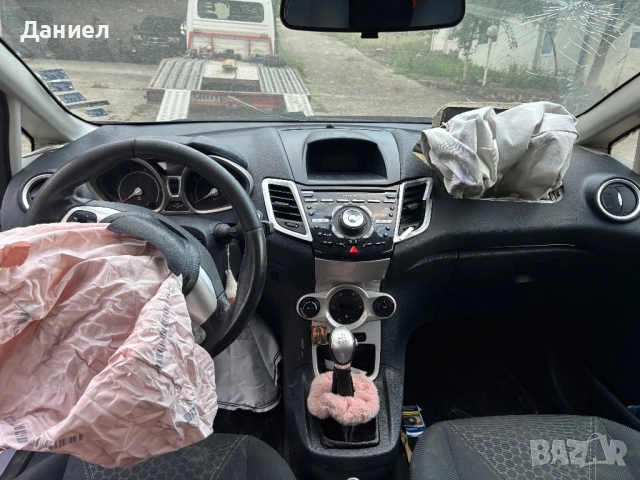 Форд Фиеста 2013 1.4 газ бензин , снимка 6 - Автомобили и джипове - 51715516