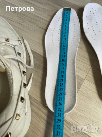 Valentino Garavani маратонки 41 Оригинал, снимка 12 - Маратонки - 51474961