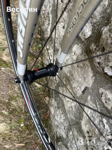 Алуминиев велосипед Стевенс 28 цола Velosiped Stevens 28 cola, снимка 8 - Велосипеди - 55910777