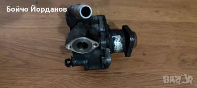 Хидравлична помпа 8KO 145 153 F - Ауди А4 Б8