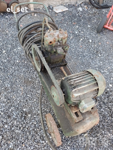 Компресор трифазен