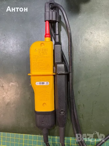 FLUKE T150 VDE тестер за напрежение, снимка 2 - Измервателни инструменти - 55770693