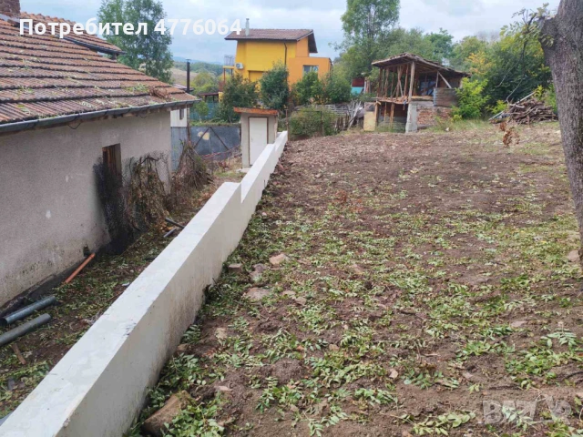 Продавам парцел в с.Гурмазово, снимка 2 - Парцели - 53960071