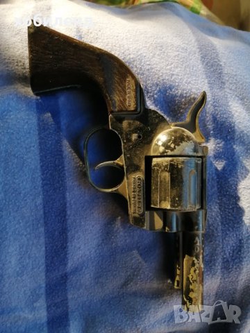 Каубойски револвер, снимка 4 - Антикварни и старинни предмети - 42577153