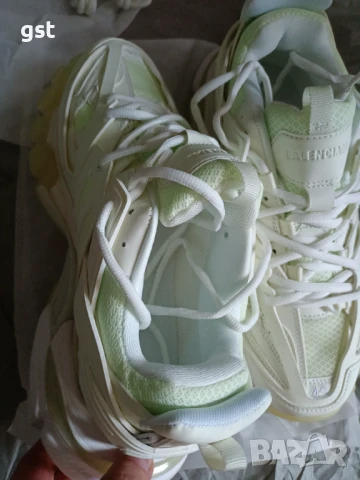 Баленсиага Balenciaga Track 3.0 Glow in the dark Редки Маратонки , снимка 3 - Маратонки - 49917774