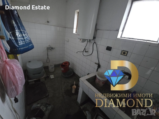 Едноетажна къща в село Троян, общ. Симеоновград, снимка 10 - Къщи - 53070923