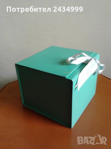 Продавам 4 кутии, 2 от метал и 2 от твьрд дебел картон, снимка 8 - Колекции - 29356452