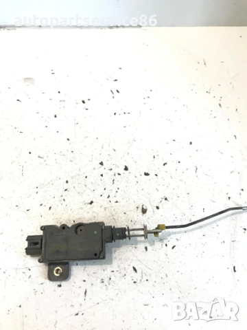 Актуатор (моторче) за централно заключване за Nissan Almera Tino 2.2 Di (2003) 90550BU000