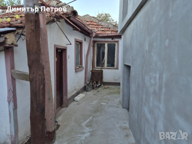 Самостоятелна къща на ул. Илинден, снимка 5 - Къщи - 51803869