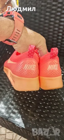 Оригинални маркови маратонки Nike, снимка 3 - Маратонки - 56444058