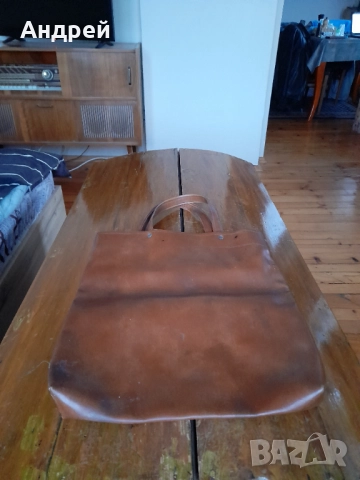 Стара пазарска кожена чанта #2