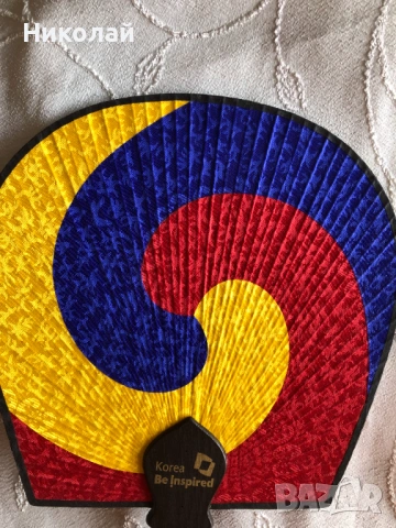 Оригинални корейски ветрила Taegeukseon (Таегук) – 2 бр., 35 х 23 см, коприна, бамбук и дърво, нови , снимка 6 - Колекции - 53936739