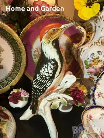 Karl Ens Volkstedt Германия „Кълвач“ след 1945 г. – порцелан 25 см, ръчно рисуван, снимка 3 - Антикварни и старинни предмети - 54025840