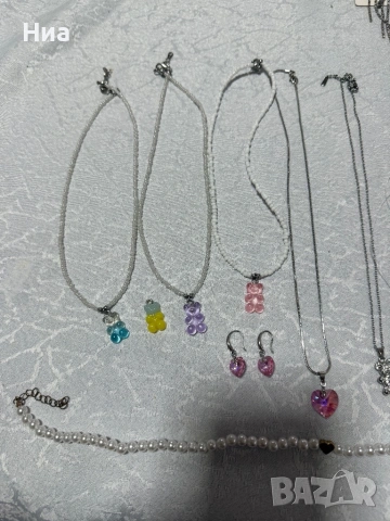 Бижута, снимка 2 - Колиета, медальони, синджири - 54072642