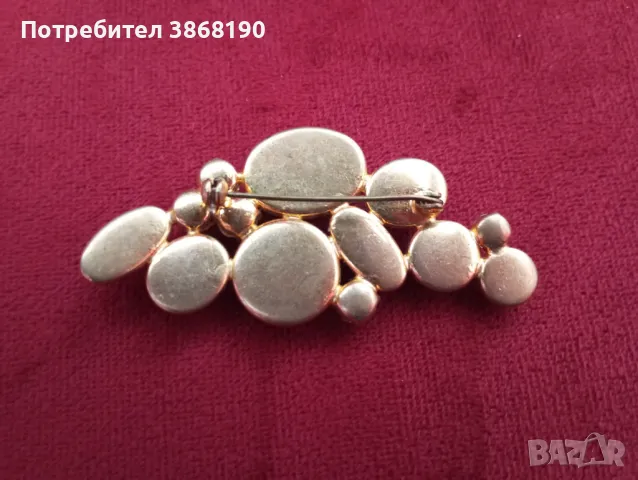 Дамска брошка с изкуствени камъни, снимка 6 - Колиета, медальони, синджири - 50322203