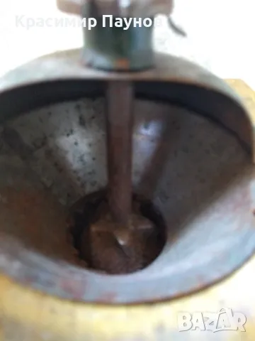 Стара мелничка за кафе ., снимка 11 - Антикварни и старинни предмети - 50247876