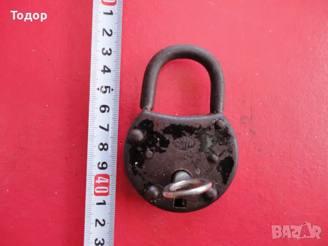 Страхотен немски катинар Sue с ключ, снимка 2 - Антикварни и старинни предмети - 49129981