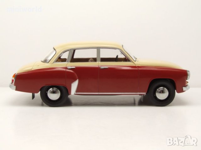 Wartburg 311 1959 - мащаб 1:18 на MCG моделът е нов в кутия, снимка 4 - Колекции - 40111262