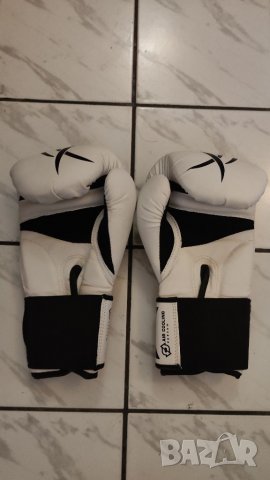 Боксови ръкавици DOMYOS. , снимка 3 - Бокс - 39130828