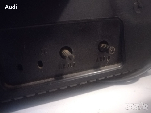 Телевизор HITACHI с кинескоп черно/Бял 220V 50Hz, снимка 4 - Телевизори - 52850156