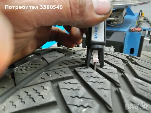 Зимни гуми 2 броя -235/55/R18 Continental  , снимка 4 - Гуми и джанти - 47840118