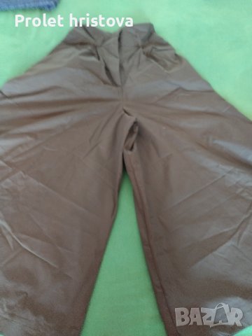 малко юношески панталони, снимка 1 - Панталони - 42096124