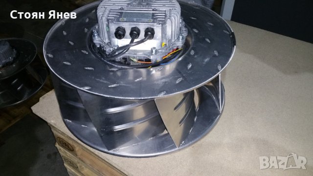 Инверторен - Честотен вентилатор EBM Papst R3G560-AG21-07, снимка 2 - Други машини и части - 32078938