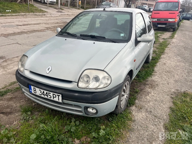 Renault Clio ll 1.4  16v  2001г.