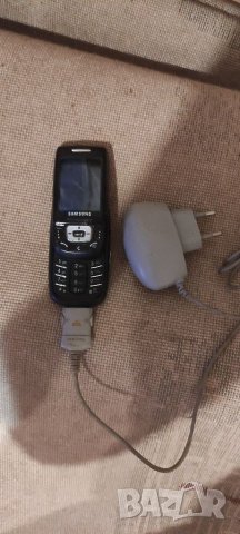 Самсунг слайдер пукнат диаплей, снимка 1 - Samsung - 37768916