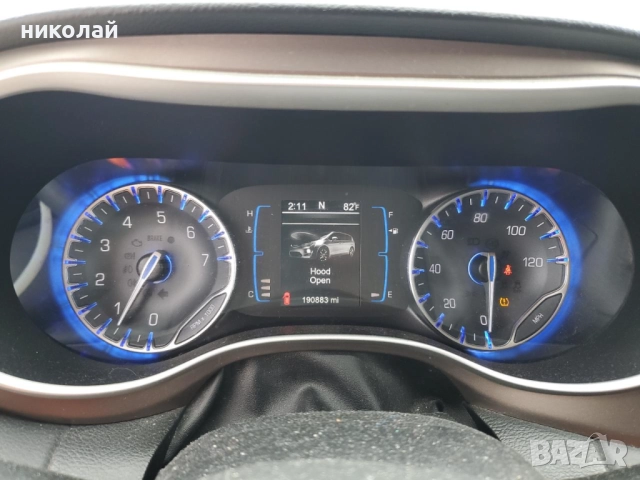 Chrysler Pacifica 3.6 VVТ, снимка 9 - Автомобили и джипове - 52848486