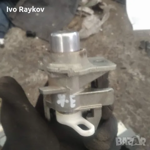 имобилайзер,патронник и два ключа за TOYOTA YARIS 2, 2010г. 89783-0D020, снимка 6 - Части - 47869149