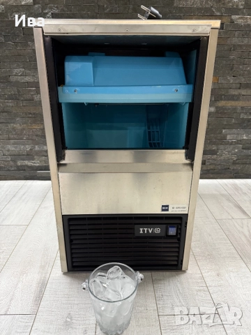 Професионален ледогенератор, снимка 3 - Обзавеждане за заведение - 52590053