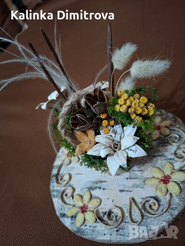 Декорации с цветя-ръчна изработка., снимка 14 - Декорация за дома - 53130876