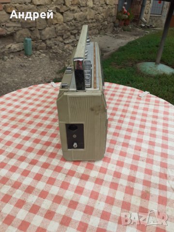 Старо радио,радиокасетофон Radiotehnika МЛ 6302, снимка 2 - Други ценни предмети - 29732717