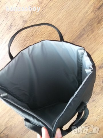 haglofs laptop bag - страхотна лаптоп чанта КАТО НОВА, снимка 6 - Чанти - 33834922