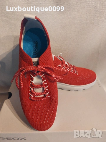 Дамски маратонки Geox , снимка 2 - Маратонки - 54098028