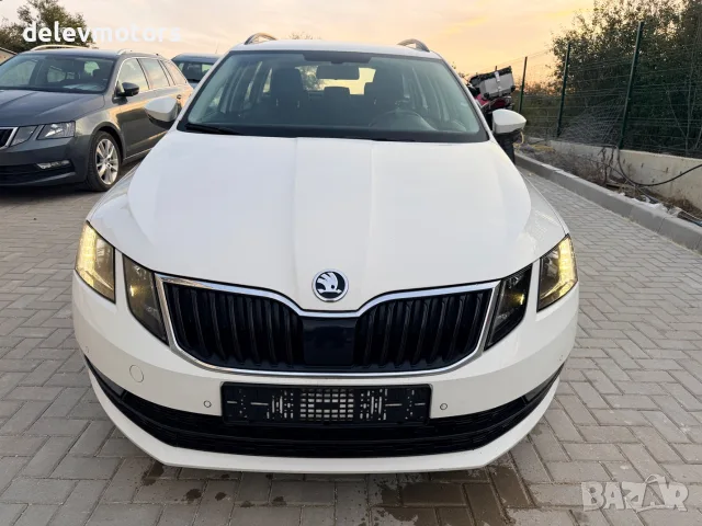 Skoda Octavia комби 1.5 TSI 150 кс., 6 ск., 2018 г., евро 6, теглич, много добро състояние., снимка 2 - Автомобили и джипове - 56087569