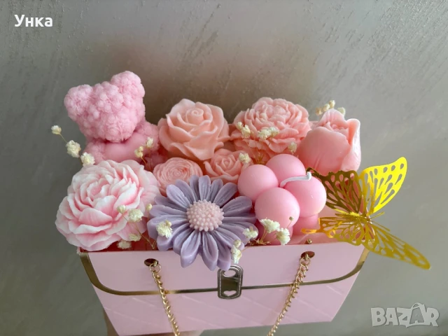 Кошничка с цветя от соев восък, снимка 2 - Други - 50533495