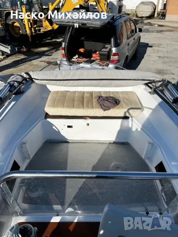 Лодка с двигател , снимка 10 - Воден транспорт - 48717778
