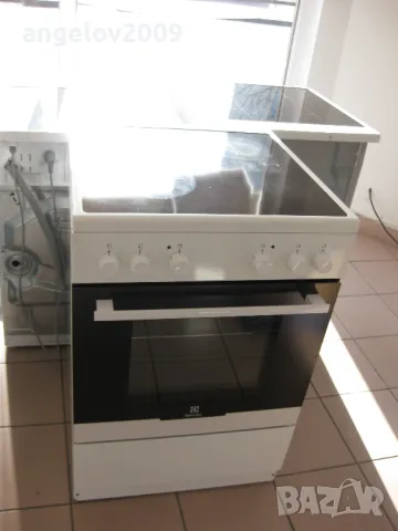 Готварска печка Electrolux, снимка 4 - Печки, фурни - 48865305