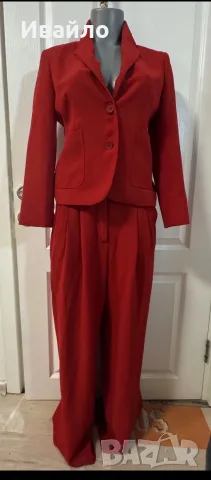 Червен костюм zara