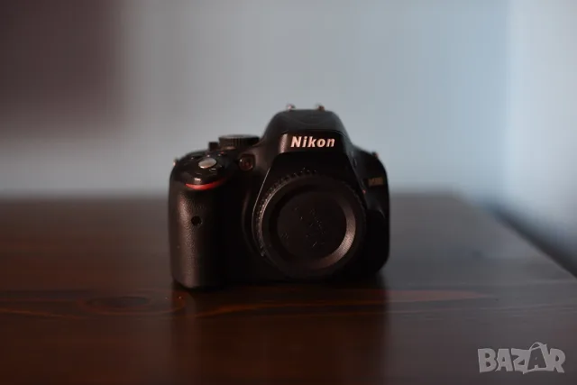 Nikon D5100 - тяло